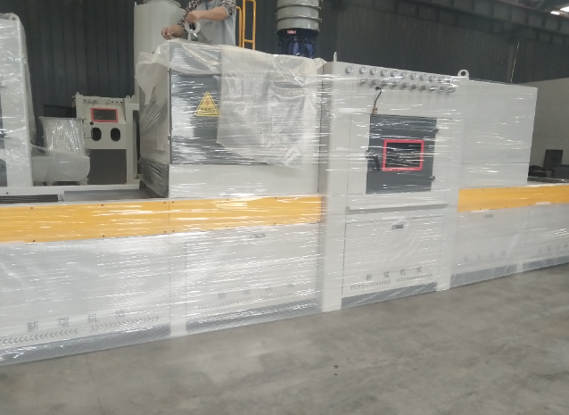 石柱喷砂机在石材加工中的表面美化应用